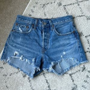 LEVI’S 501 Jean shorts. Size 27. Button fly.